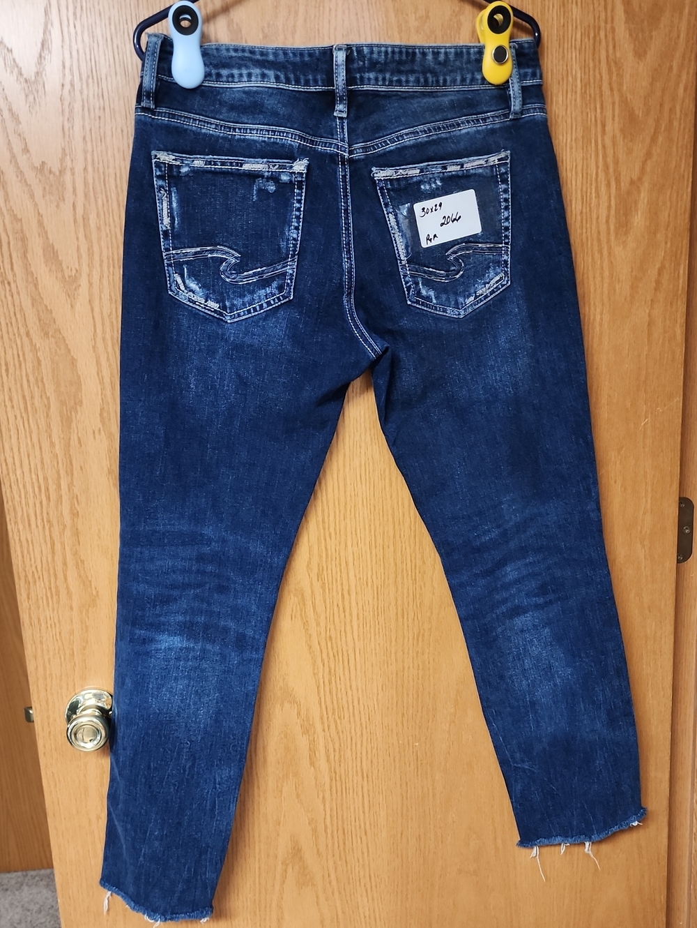 Silver Jeans womens boyfriend Dark Blue Denim 30x29 number 2066